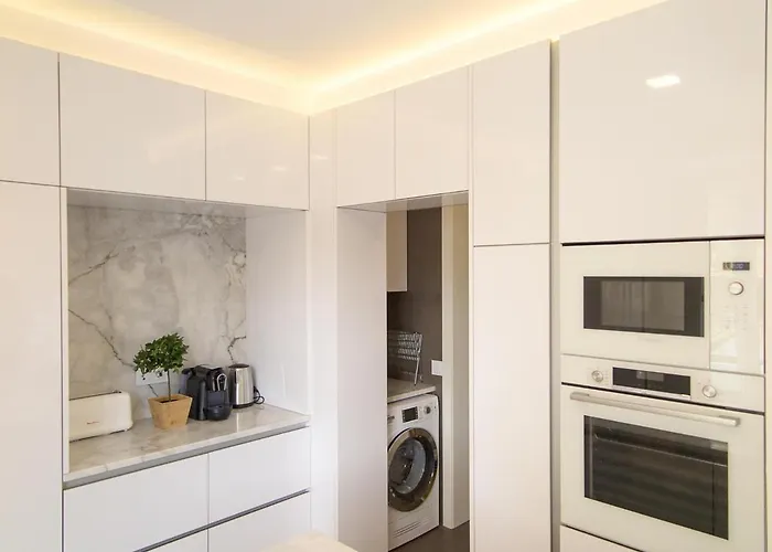 Apartment Eduardo Vii Park Great Bright With Ac Elevator Lissabon