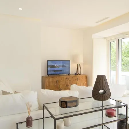 Eduardo Vii Park Great Bright With Ac Elevator Apartment