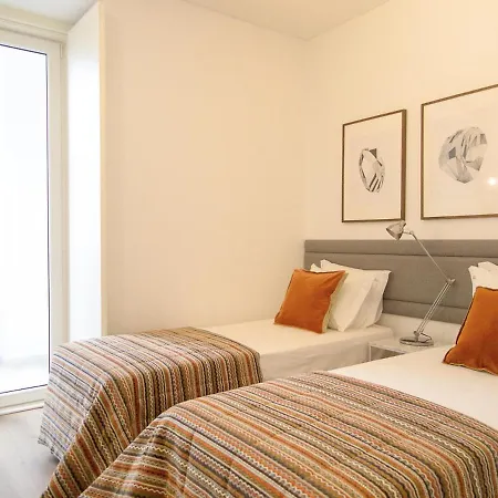 Eduardo Vii Park Great Bright With Ac Elevator Apartment